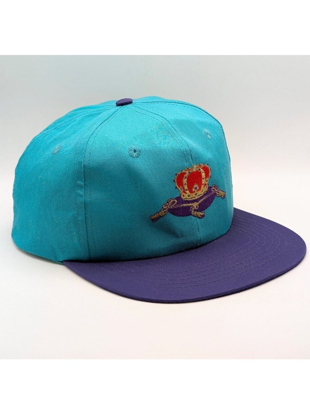 Vintage Crown Royal Canadian Whiskey Purple Teal Snapback Hat Trucker Cap 90s